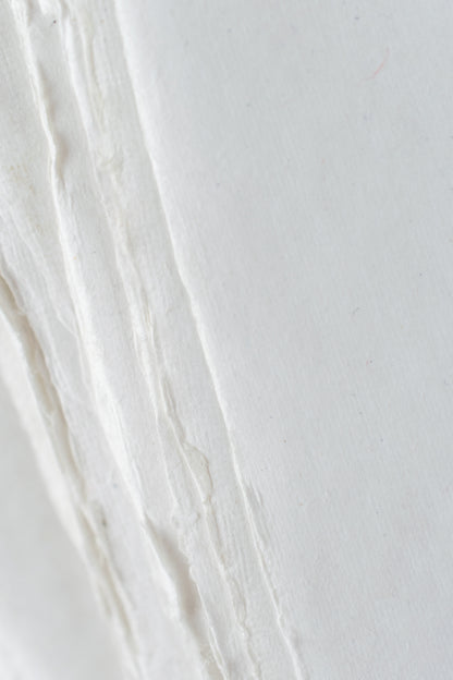 Handmade Paper / 4×6 Sheets / Off-White / Smooth